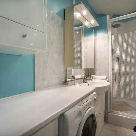 Apartament 10 Minutes Walk From Monaco Beausoleil